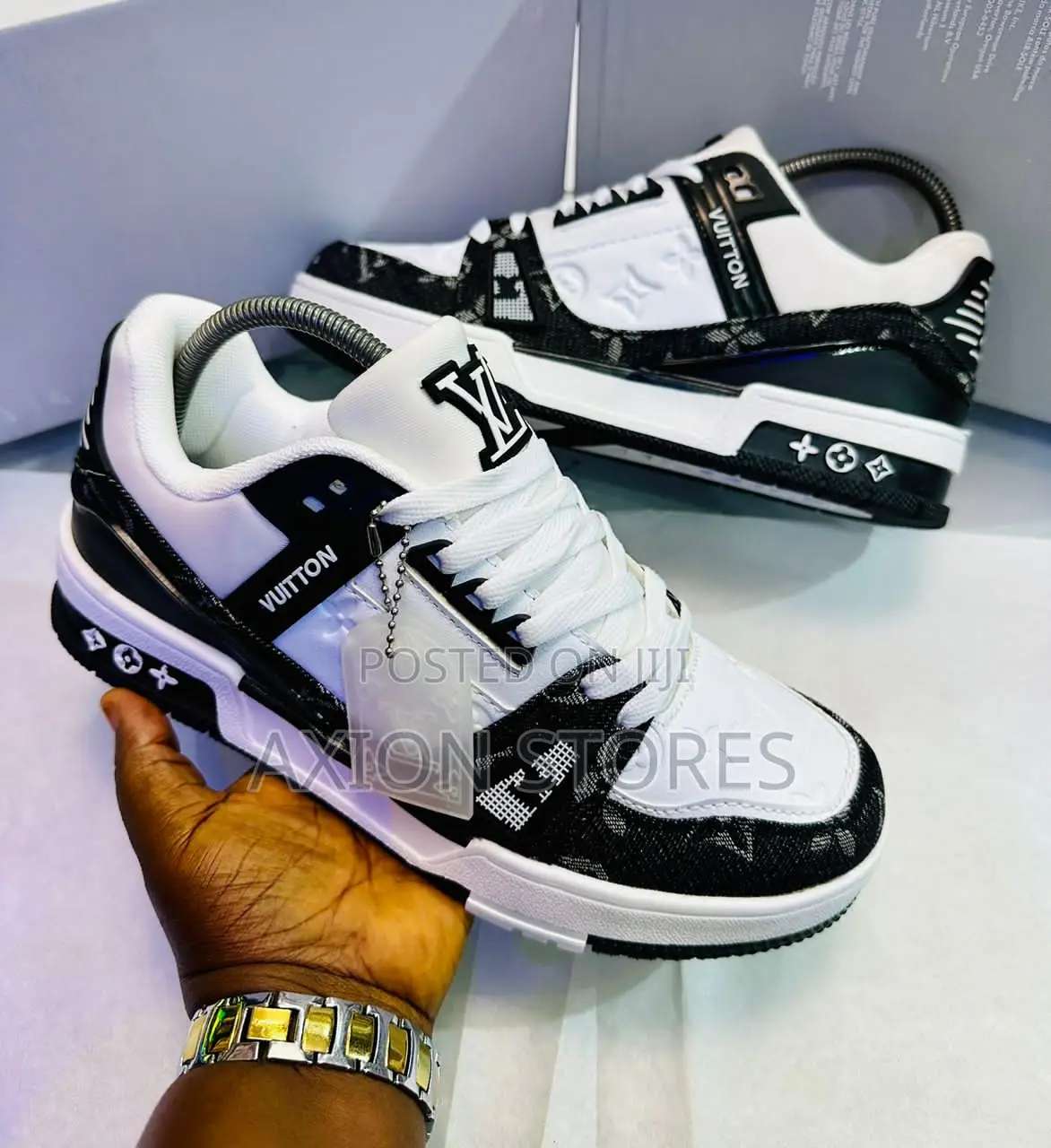 High Quality Louis Vuitton Sneakers