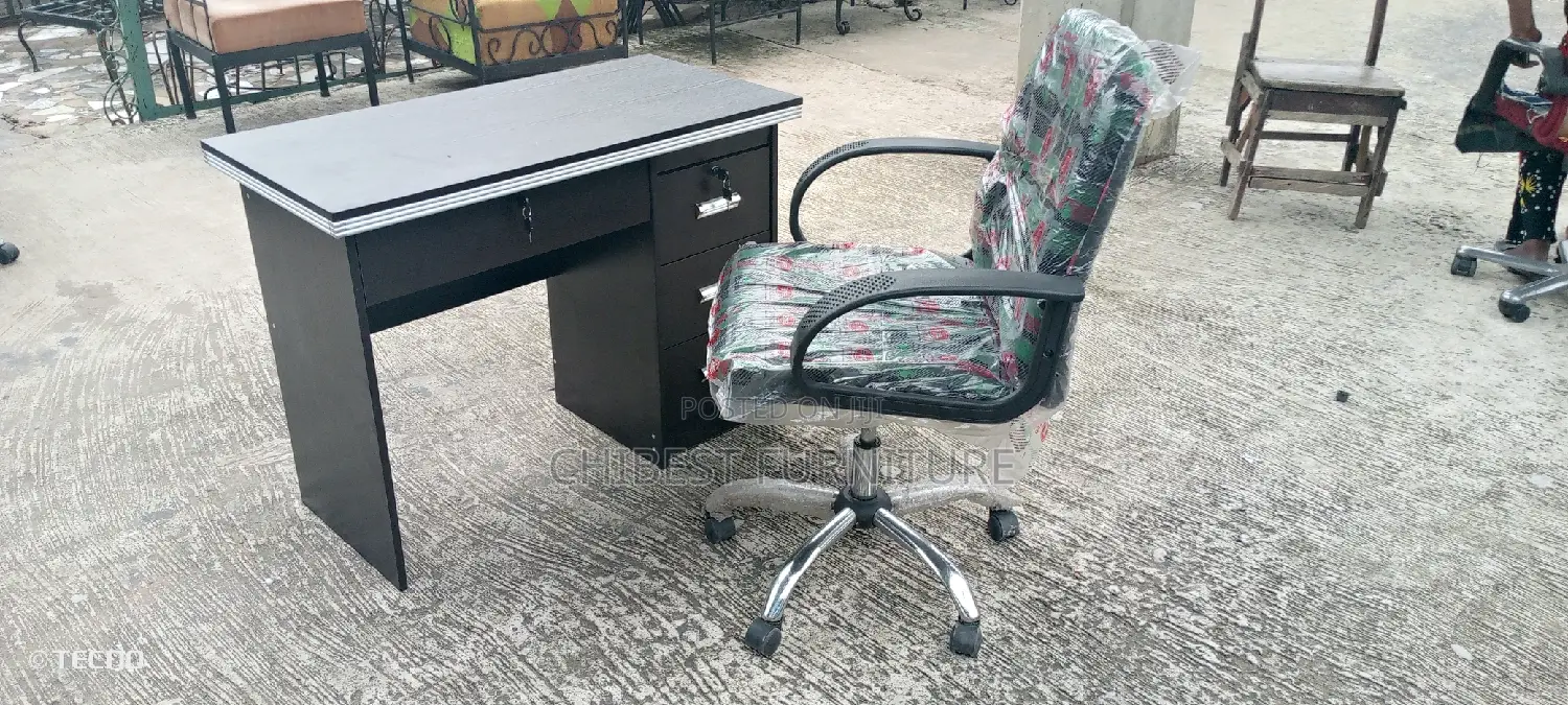 Standard Executive Table and Chair