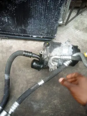 Direct Tokunbo Compressor for Merchandise Benz 166 Engine