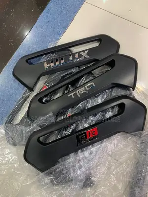 Hilux Gr Booth Handle Opener