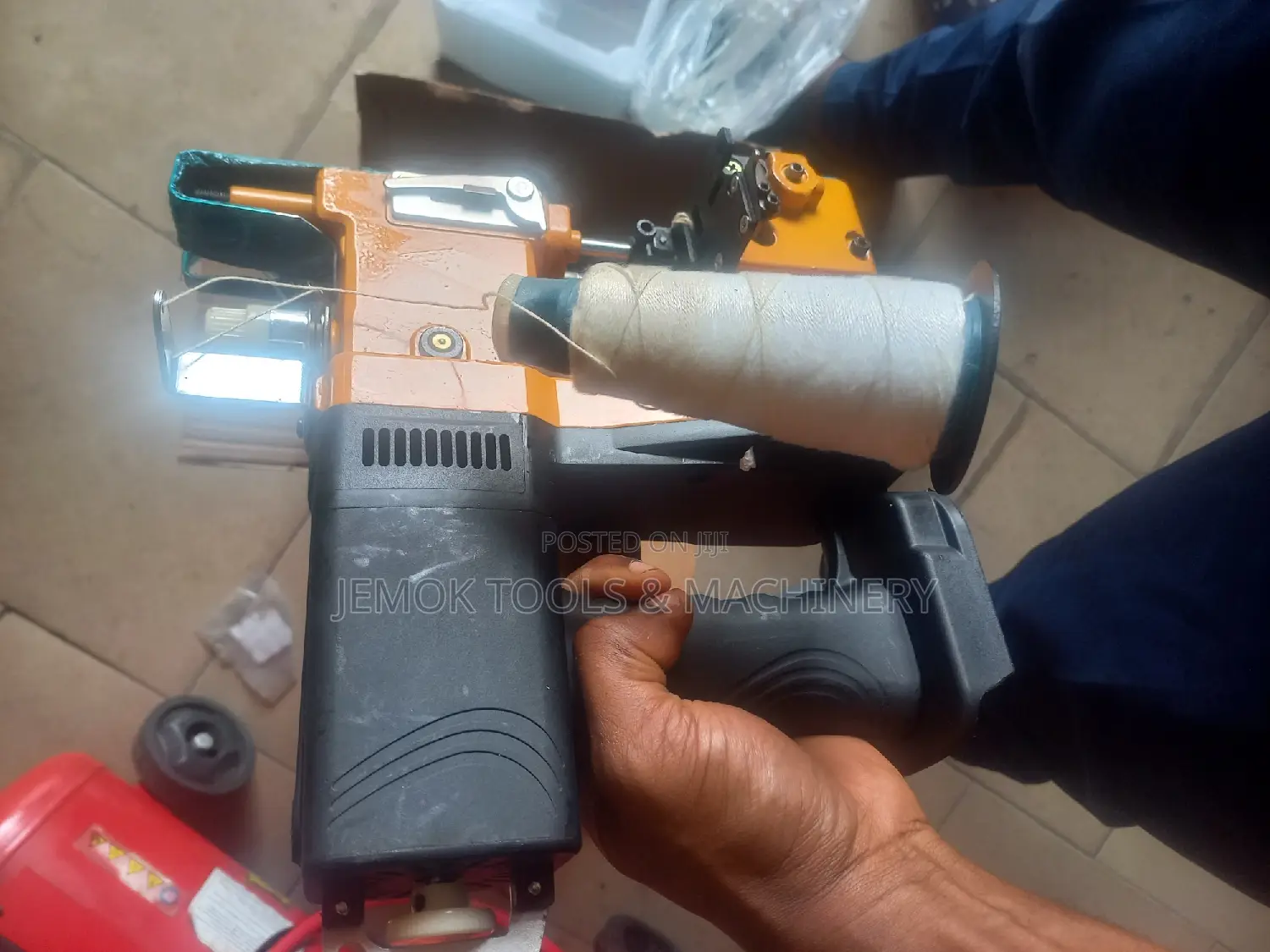 Cordless Battery Hand Bag Closing/Sewing Machine