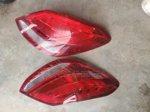 C300 2015 Tail Light Available Bouble