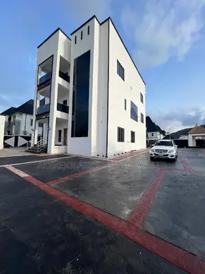 6bdrm Duplex in In An Estate Karsana for sale