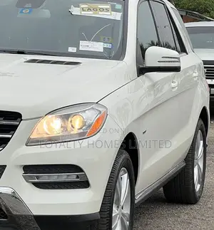 Mercedes-Benz M Class 2015 White