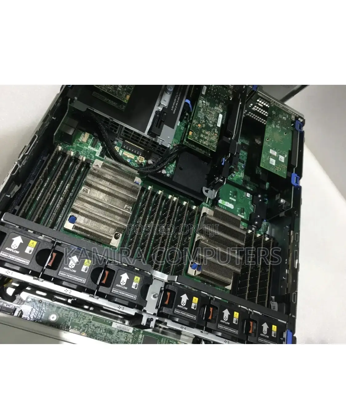Server Dell PowerEdge R740xd 256GB Intel Xeon SSD 3T