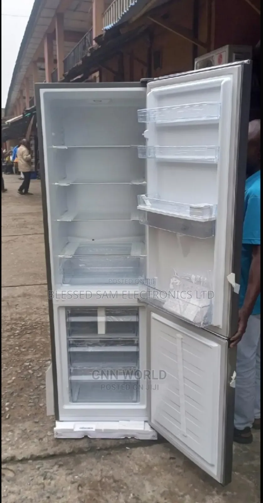 Original >Hisense 264l Double Door Fridge With Dispenser