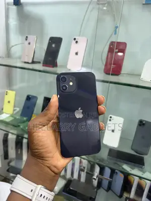 Apple iPhone 12 64 GB Black