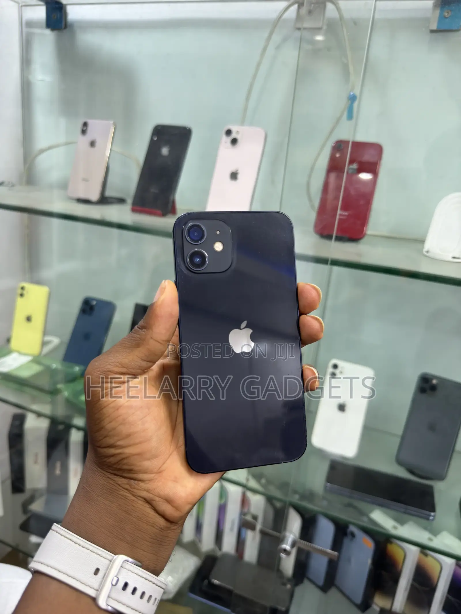 Apple iPhone 12 64 GB Black