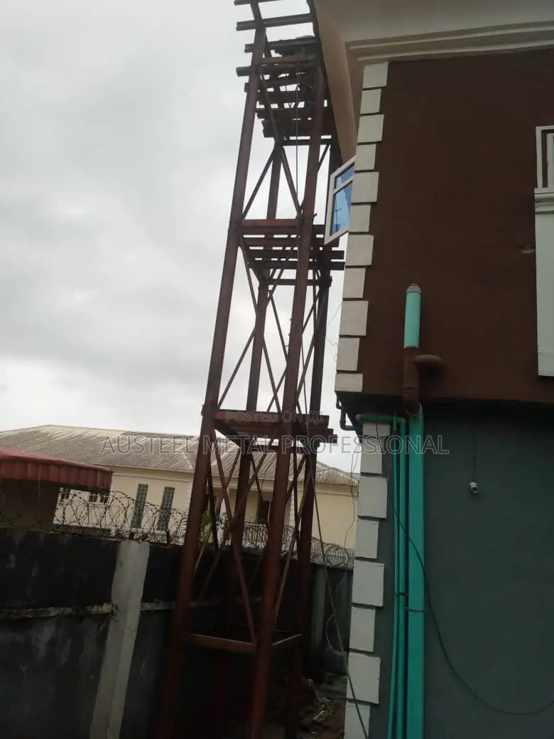 Water Stanchions For Tanks