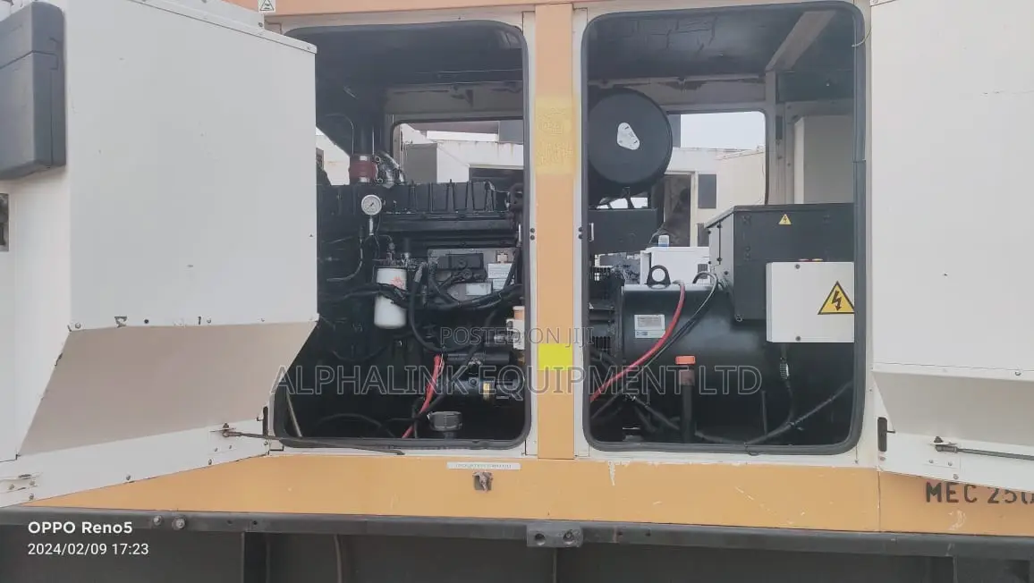 Perkins 250kva Soundproof Generator