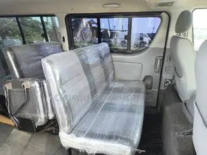Toyota HiAce 2013 Grey