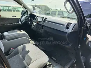 Toyota HiAce 2013 Grey