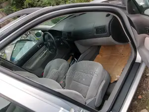 Volkswagen Golf 2.0 FSI Comfortline 2004 Silver