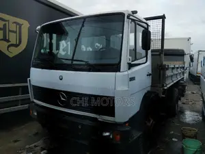 Mercedes 1320 Tipper With Big Tyres