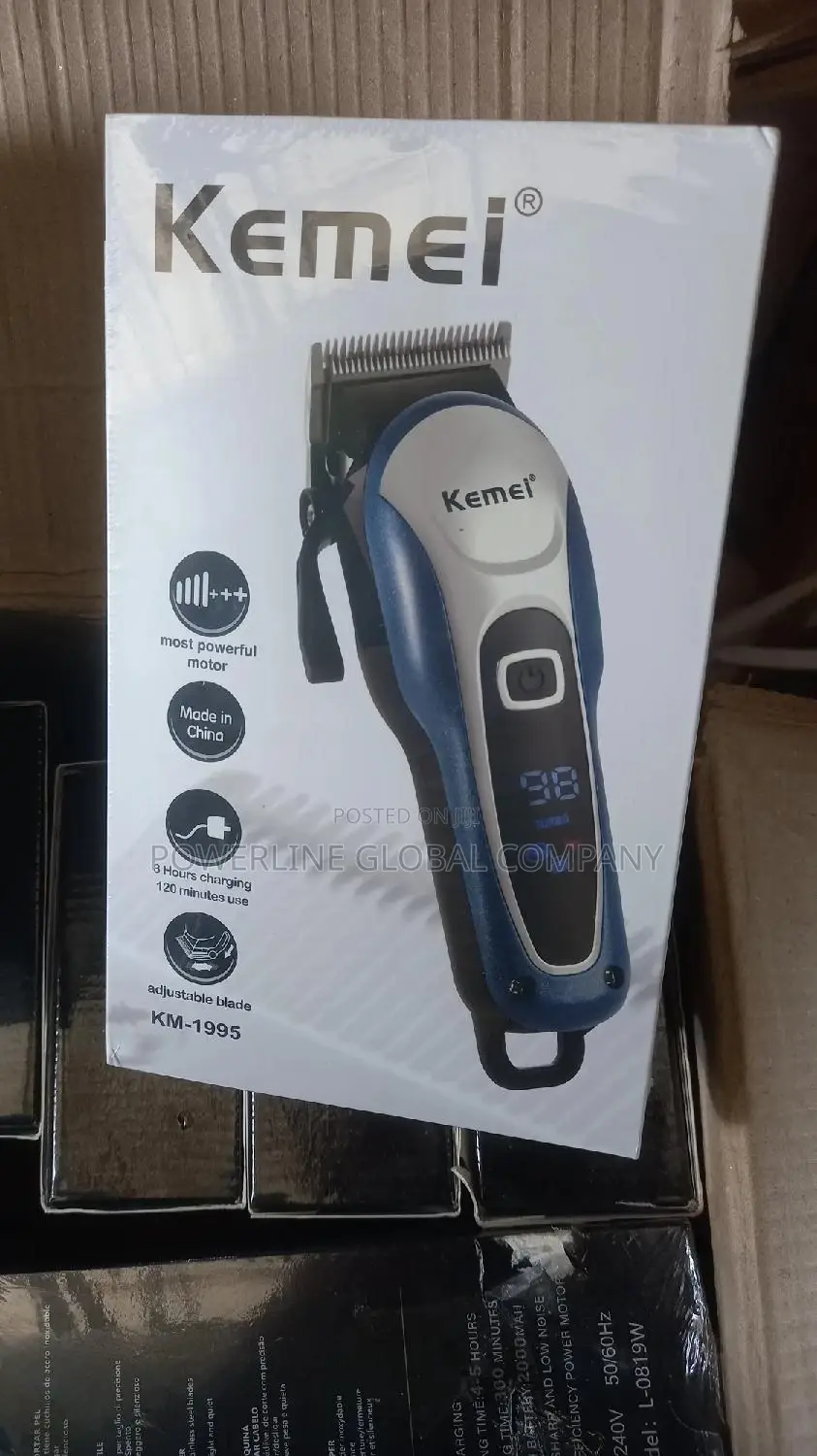 Rechargeable Clipper With High Cutting Precision/ Battery