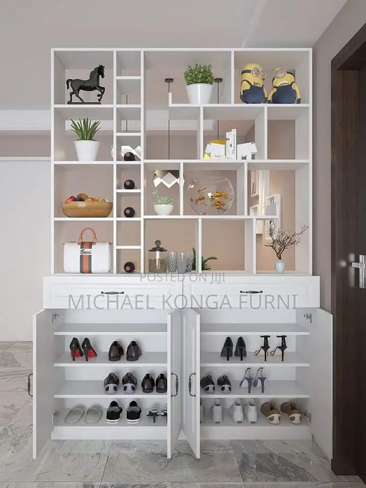 Fantastic Shoe Rack