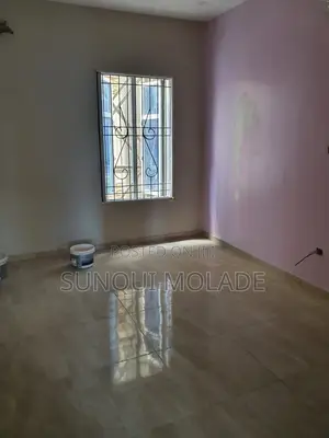 5bdrm Duplex in Adeniyi Jones for rent