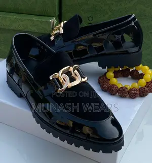 Photo - Gucci Leather Shoe