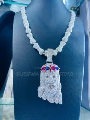 Luxury Cubic Zirconia Non Tarnish Neck Chain/Pendant Set