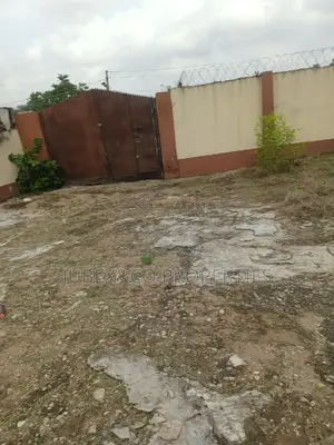 3bdrm Block of Flats in Ilesa for sale