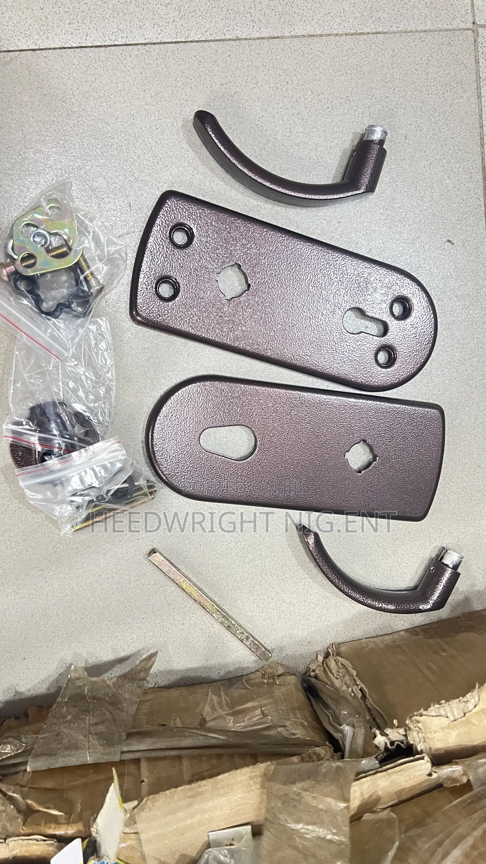 Multi Lock Handle Set / Caterpillar Handle Set
