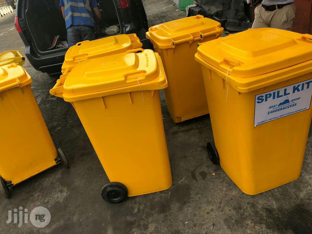 Oil Safety Spill Kits