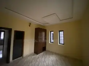 3bdrm Apartment in Startimes Estate, Ago Palace for rent