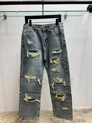 Original Premium Luxury Baggy Jeans Available in Store