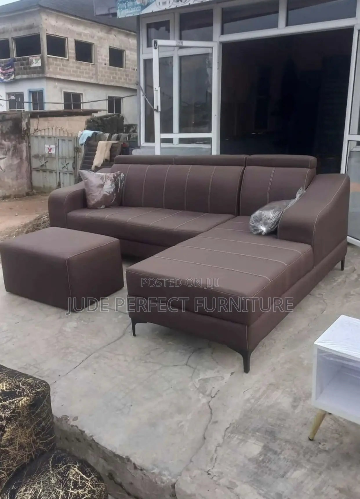 Quality L Shape Sofa With Center Table