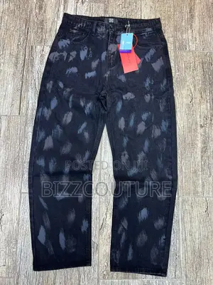 Original Premium Luxury Baggy Jeans Available in Store
