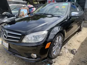 Mercedes-Benz C350 2010 Black