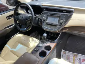 Toyota Avalon 2015 Gold