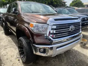 Toyota Tundra 2018 Orange