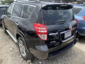 Toyota RAV4 3.5 Sport 2012 Black