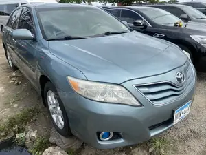 Toyota Camry LE 4dr Sedan (2.4L 4cyl 5A) 2009 Green
