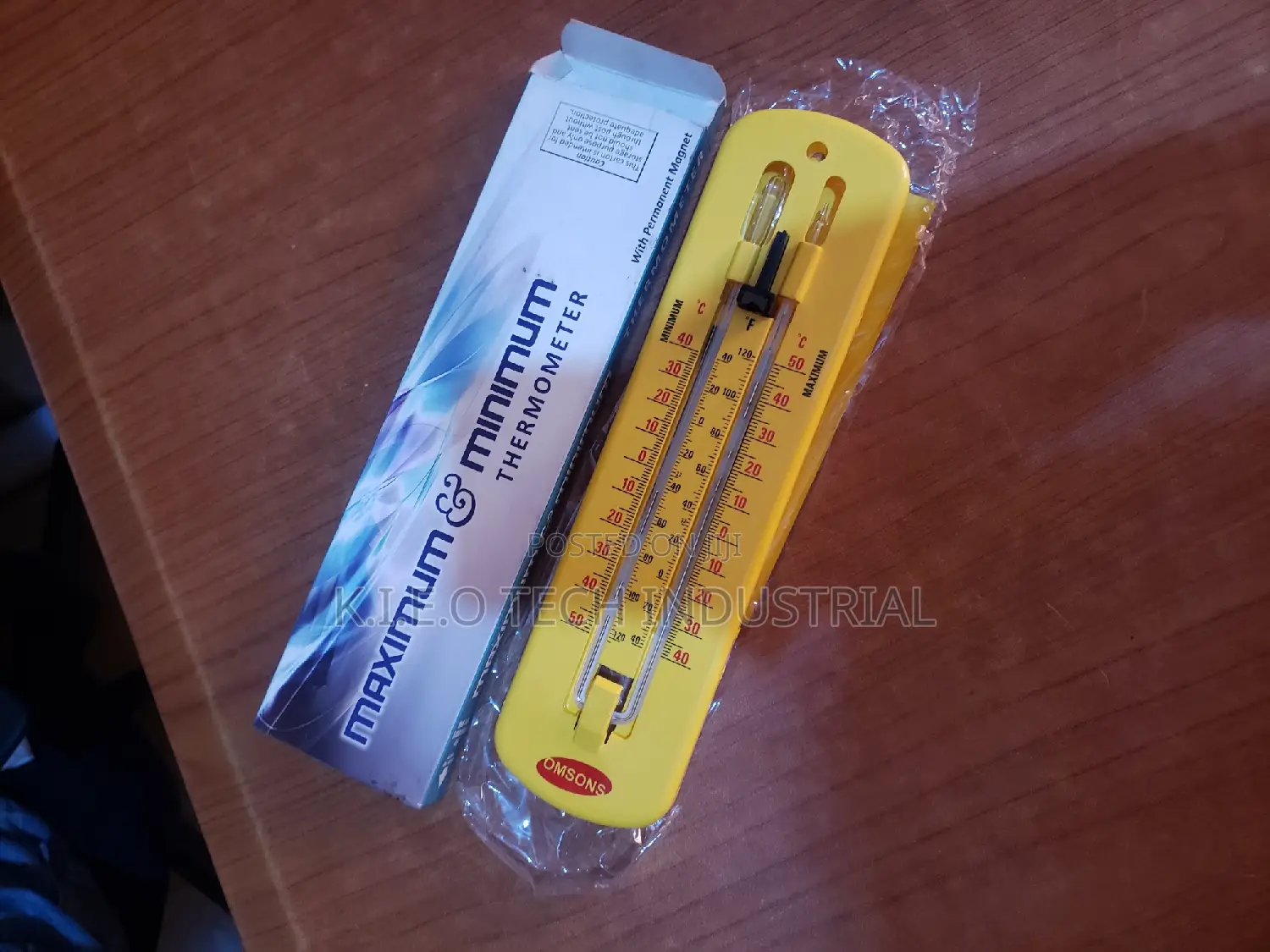 Minimum Maximum Thermometer(Weath Dry)