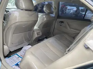 Toyota Camry LE 4dr Sedan (2.4L 4cyl 5A) 2009 Green