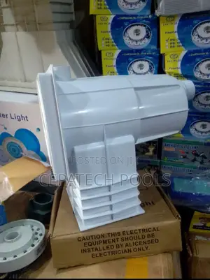 Swimming Pool Skimmer (Small)