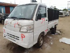 Daihatsu Hijet Truck With Burglary 2020 White