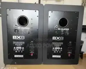 M Audio Bx8 Carbon Studio Monitor Speakers