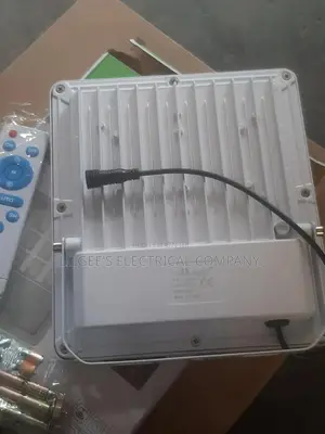 Original Vellmax Solar Flood Light With Remote Control