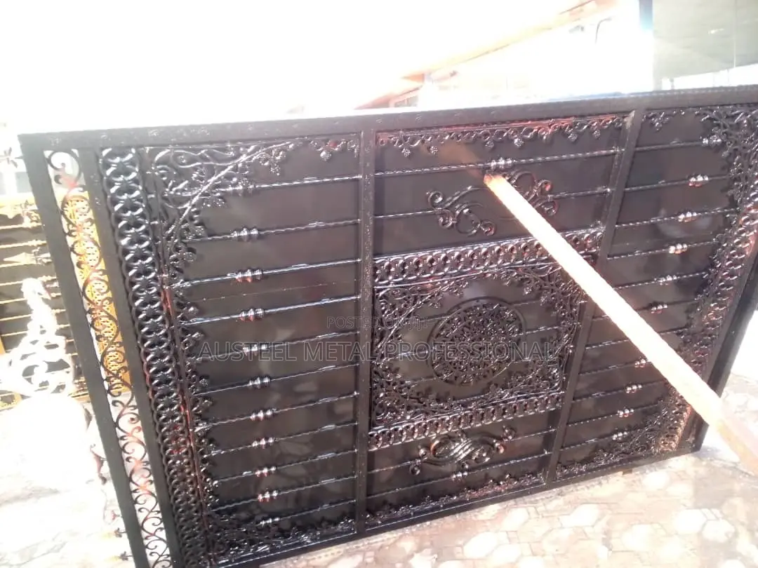 Professional Design Gate