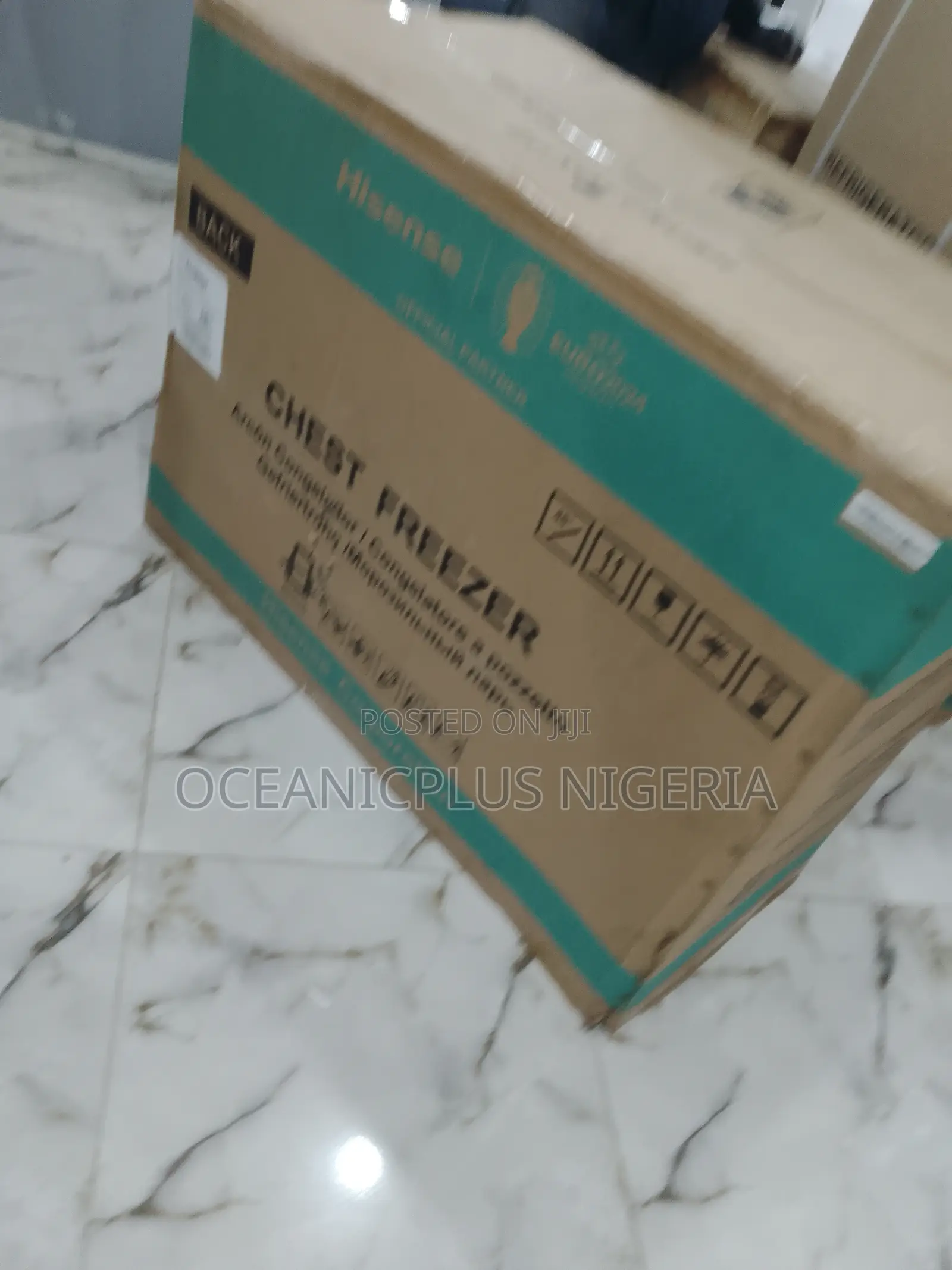 Top-Selling-Hisense-297litres-Chest Freezer!