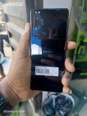 Photo - Sony Xperia 1 II 256 GB Black