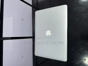 Laptop Apple MacBook Air 2017 8GB Intel Core I5 SSD 256GB