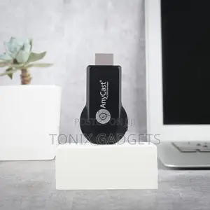 Google HDMI Dongle With Wireless Display
