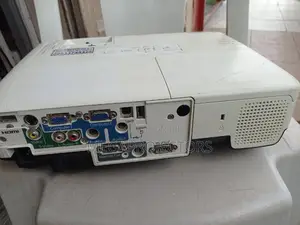 4000 Lumens Epson Projector