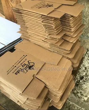 Souvenir Box With Handle