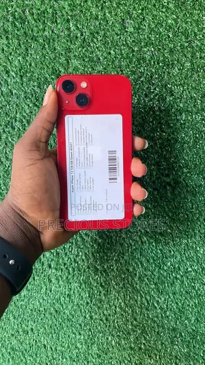 Apple iPhone 13 128 GB Red