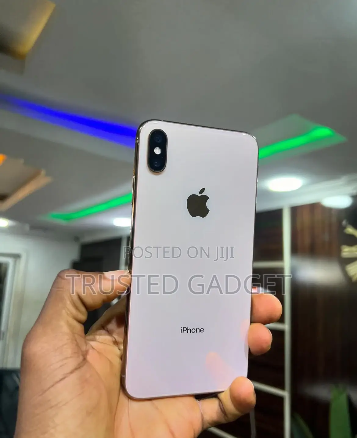 Apple iPhone X 64 GB White